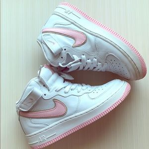 Women’s Nike Air Force 1
